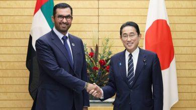 Special Envoy of the UAE to Japan, Sultan Al-Jaber, meets with Japanese Prime Minister Fumio Kishida in Tokyo on Monday. (Arab News Japan)